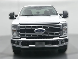 Ford Super Duty F-350 SRW XLT 2WD SuperCab 8' Box 2026