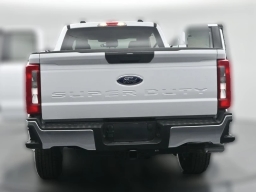 Ford Super Duty F-350 SRW XLT 2WD SuperCab 8' Box 2026