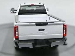Ford Super Duty F-350 SRW XLT 2WD SuperCab 8' Box 2026