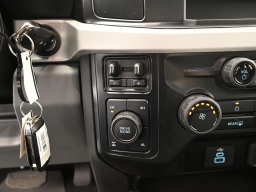 Ford Super Duty F-350 SRW XLT 4WD SuperCab 8' Box 2026