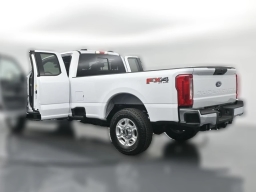 Ford Super Duty F-350 SRW XLT 4WD SuperCab 8' Box 2026