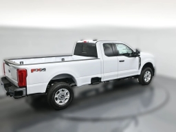Ford Super Duty F-350 SRW XLT 4WD SuperCab 8' Box 2026