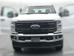 Ford Super Duty F-350 SRW XL 4WD SuperCab 8' Box 2026