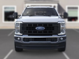 Ford Super Duty F-350 SRW XL 4WD SuperCab 8' Box 2026