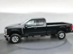 Ford Super Duty F-350 SRW XLT 4WD SuperCab 8' Box 2026