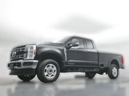 Ford Super Duty F-350 SRW XLT 4WD SuperCab 8' Box 2026