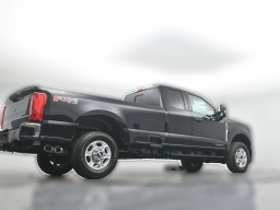 Ford Super Duty F-350 SRW XLT 4WD SuperCab 8' Box 2026