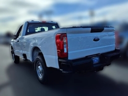 Ford Super Duty F-250 SRW XL 2WD Reg Cab 8' Box 2026