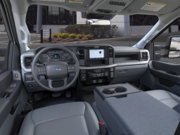 Ford Super Duty F-250 SRW XL 4WD Reg Cab 8' Box 2026