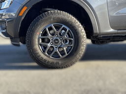 Ford Ranger XLT 4WD SuperCrew 5' Box 2025