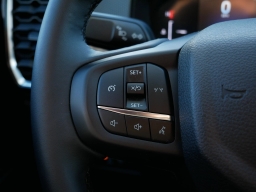 Ford Ranger XLT 4WD SuperCrew 5' Box 2025