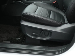 Ford Ranger LARIAT 4WD SuperCrew 5' Box 2025