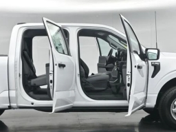 Ford F-150 XL 4WD SuperCrew 5.5' Box 2026