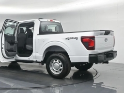 Ford F-150 XL 4WD SuperCrew 5.5' Box 2026