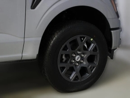 Ford F-150 STX 4WD SuperCrew 5.5' Box 2026