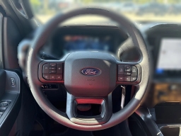 Ford F-150 STX 4WD SuperCrew 5.5' Box 2025