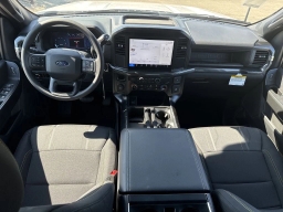 Ford F-150 STX 4WD SuperCrew 5.5' Box 2025