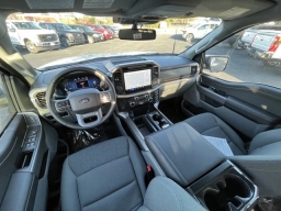 Ford F-150 XLT 2WD SuperCrew 5.5' Box 2025