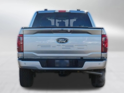 Ford F-150 XLT 4WD SuperCrew 5.5' Box 2025
