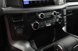 Ford F-150 XLT 4WD SuperCrew 5.5' Box 2026