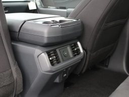 Ford F-150 XLT 4WD SuperCrew 5.5' Box 2026