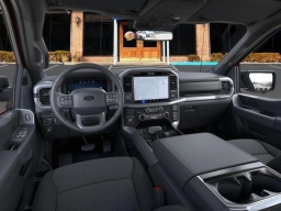 Ford F-150 XLT 4WD SuperCrew 5.5' Box 2025