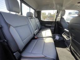 Ford F-150 LARIAT 2WD SuperCrew 5.5' Box 2026
