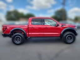 Ford F-150 Raptor 4WD SuperCrew 5.5' Box 2025