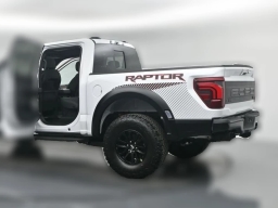 Ford F-150 Raptor 4WD SuperCrew 5.5' Box 2026