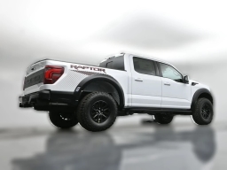 Ford F-150 Raptor 4WD SuperCrew 5.5' Box 2026