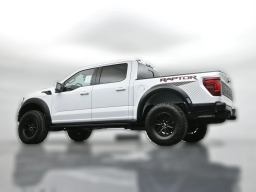 Ford F-150 Raptor 4WD SuperCrew 5.5' Box 2026