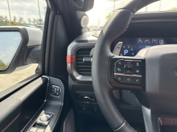 Ford F-150 Raptor 4WD SuperCrew 5.5' Box 2026