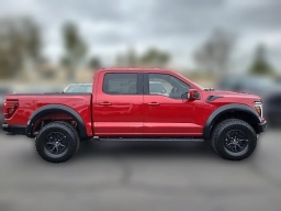 Ford F-150 Raptor 4WD SuperCrew 5.5' Box 2025