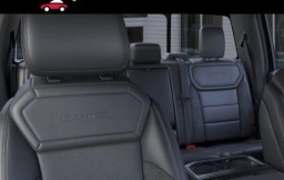 Ford F-150 Raptor 4WD SuperCrew 5.5' Box 2026