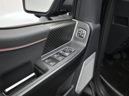 Ford F-150 Raptor 4WD SuperCrew 5.5' Box 2026