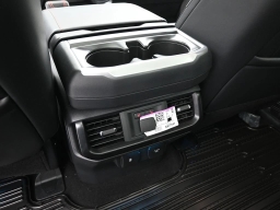 Ford F-150 Raptor 4WD SuperCrew 5.5' Box 2026