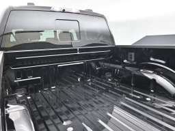 Ford F-150 Raptor 4WD SuperCrew 5.5' Box 2026