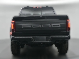 Ford F-150 Raptor 4WD SuperCrew 5.5' Box 2026
