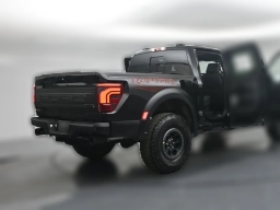 Ford F-150 Raptor 4WD SuperCrew 5.5' Box 2026