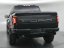 Ford F-150 Raptor 4WD SuperCrew 5.5' Box 2026