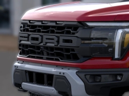 Ford F-150 Raptor 4WD SuperCrew 5.5' Box 2025