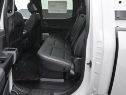 Ford F-150 Raptor 4WD SuperCrew 5.5' Box 2026