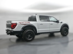 Ford F-150 Raptor 4WD SuperCrew 5.5' Box 2026