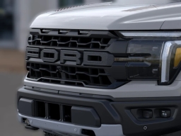 Ford F-150 Raptor 4WD SuperCrew 5.5' Box 2026