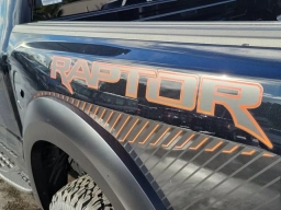 Ford F-150 Raptor 4WD SuperCrew 5.5' Box 2025