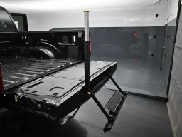 Ford F-150 Raptor 4WD SuperCrew 5.5' Box 2026