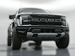 Ford F-150 Raptor 4WD SuperCrew 5.5' Box 2026