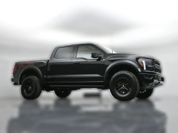 Ford F-150 Raptor 4WD SuperCrew 5.5' Box 2026