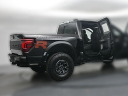 Ford F-150 Raptor 4WD SuperCrew 5.5' Box 2026