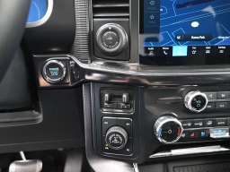 Ford F-150 Raptor 4WD SuperCrew 5.5' Box 2026